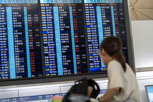 CHINA-HONG KONG-TIFON WIPHA-AEROPUERTO-VUELOS