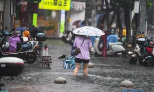 CHINA-HAINAN-HAIKOU-TIFON-WIPHA