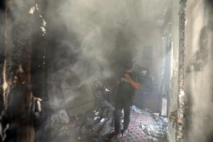 IRAK-BAGDAD-CASA DE UN CIVIL-INCENDIO