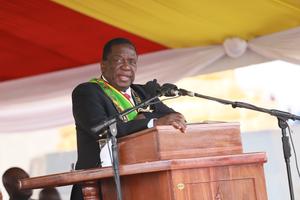 ZIMBABUE-HARARE-DIA DE LOS HEROES-CELEBRACION