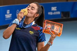 CHINA-CHENGDU-JUEGOS MUNDIALES 2025-PATINAJE DE VELOCIDAD EN LINEA EN PISTA-CARRERA DE 5000M POR PUNTOS FEMENINA