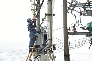CHINA-GUANGDONG-TIFON PODUL-FUERTES LLUVIAS