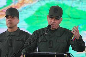 VENEZUELA-CARACAS-PADRINO LOPEZ-CONFERENCIA