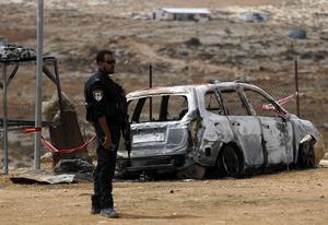 MEDIO ORIENTE-CISJORDANIA-HEBRON-VEHICULO QUEMADO