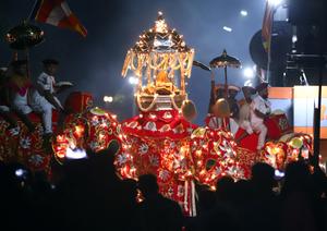 SRI LANKA-KANDY-FESTIVAL ESALA PERAHERA