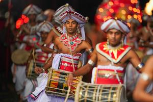 SRI LANKA-KANDY-FESTIVAL ESALA PERAHERA