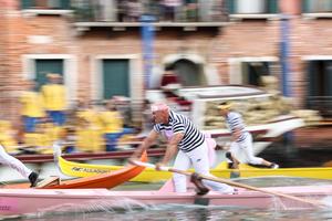 ITALIA-VENECIA-CARRERA DE BOTES