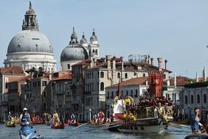 ITALIA-VENECIA-CARRERA DE BOTES
