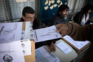 Presidente Milei admite derrota en elecciones legislativas pero asegura que mantendrá rumbo político y económico