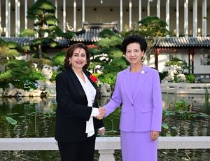 CHINA-BEIJING-SHEN YIQIN-SUBSECRETARIA GENERAL DE LA ONU-REUNION