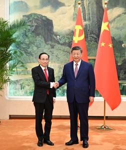 CHINA-BEIJING-XI JINPING-ENVIADO ESPECIAL DE TO LAM DE VIETNAM-REUNION