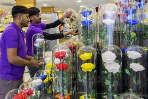 QATAR-DOHA-EID AL-FITR-PREPARACION