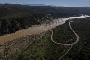 SUDAFRICA-RUTA JARDIN-CLIMA EXTREMO-DESASTRE NACIONAL