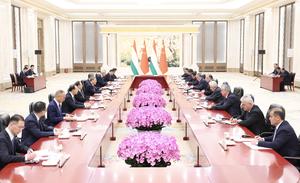 CHINA-BEIJING-LI QIANG-PRESIDENTE TAYIKO-REUNION