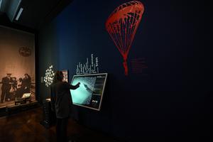 CHILE-SANTIAGO-EXPOSICION-VICENTE HUIDOBRO