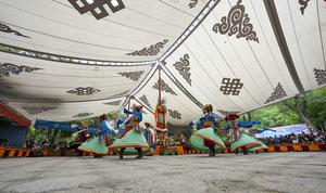 CHINA-XIZANG-LHASA-FESTIVAL SHOTON-OPERA TIBETANA