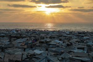 MEDIO ORIENTE-CIUDAD DE GAZA-TIENDAS DE CAMPAÑA-PERSONAS DESPLAZADAS