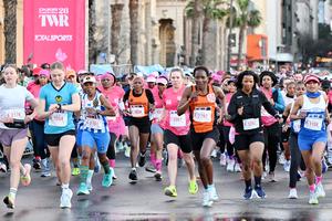 SUDAFRICA-CIUDAD DEL CABO-CARRERA FEMENINA-DIA DE LA MUJER