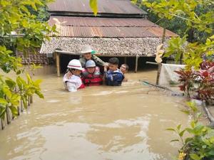 MYANMAR-AYEYARWADY-INUNDACION