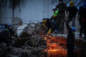 COLOMBIA-CALI-SISMO-BUSQUEDA Y RESCATE