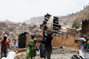 REPUBLICA DEMOCRATICA DEL CONGO-BUKAVU-INCENDIO-SECUELAS