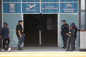 VENEZUELA-LA GUAIRA-AEROPUERTO-TERMINAL PROVISIONAL-OPERACIONES