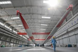 CHINA-XINJIANG-SECTOR DE NUEVOS MATERIALES-DESARROLLO