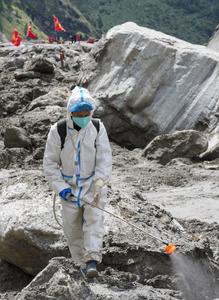 CHINA-XIZANG-GYIRONG-AVALANCHA DE LODO-ZONA CENTRAL AFECTADA-DESINFECCION