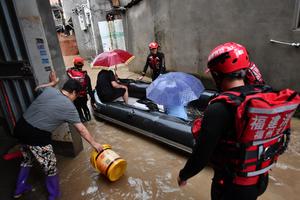 CHINA-FUJIAN-MINHOU-LLUVIAS TORRENCIALES-RESCATE Y SOCORRO
