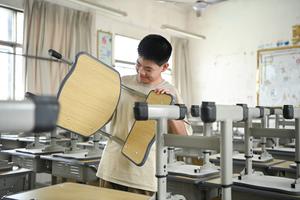 CHINA-GUANGXI-HENGZHOU-TIFON-ESCUELAS AFECTADAS-NUEVO SEMESTRE